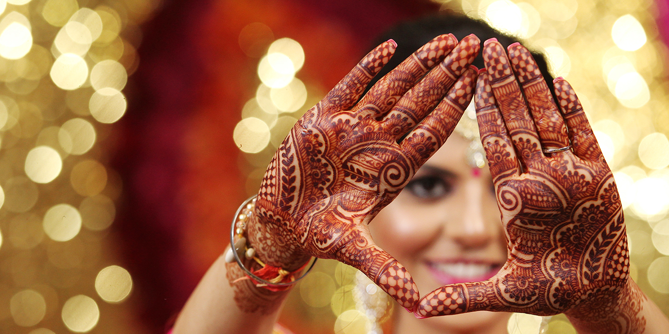 bridal mehndi stain hands